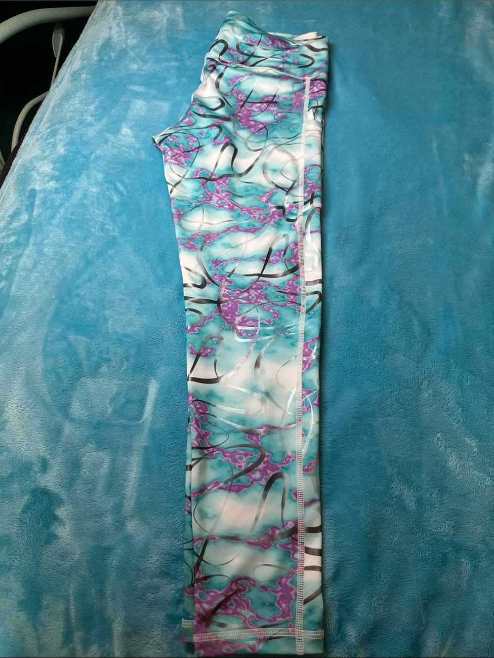 Pro Player Womans  Teal, Purple & Black Abstract Print Leggings
